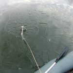 Рыбалка по первому льду на лодке, поиск щуки в ноябре