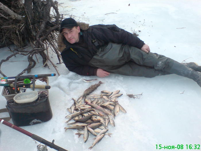 Последняя рыбалка на удочку в 2008г.,зима -однако.
