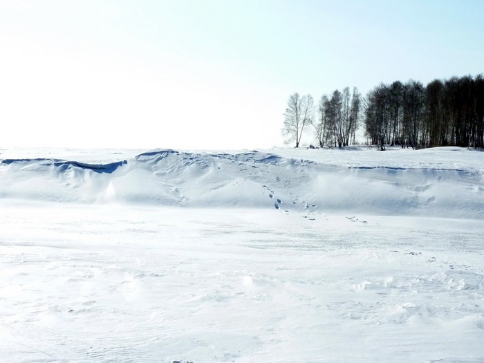 Вода прилично упала.