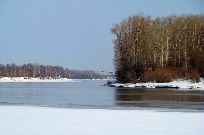 Весеннее настроение.р.Обь 2010г.