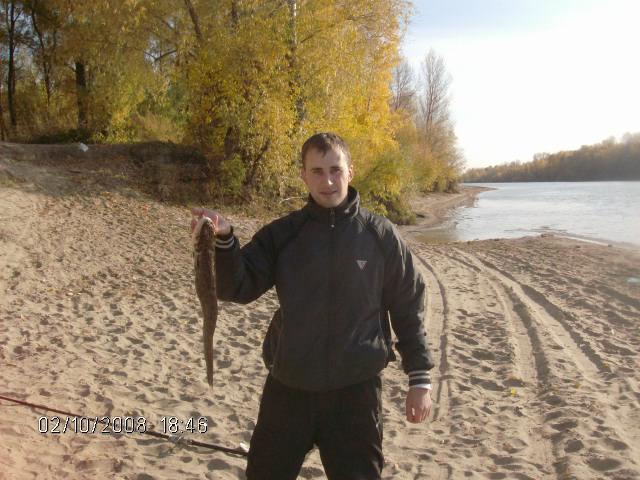 этого налимчика я поймал в прошлом году на реке в ельцовке 