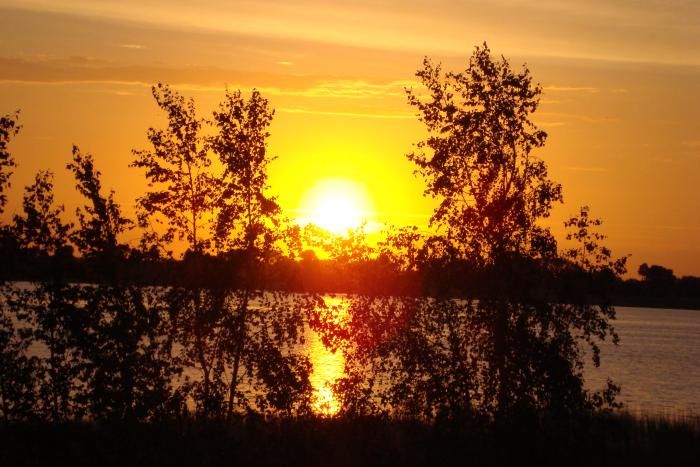 Утро на озере Красноозёрка