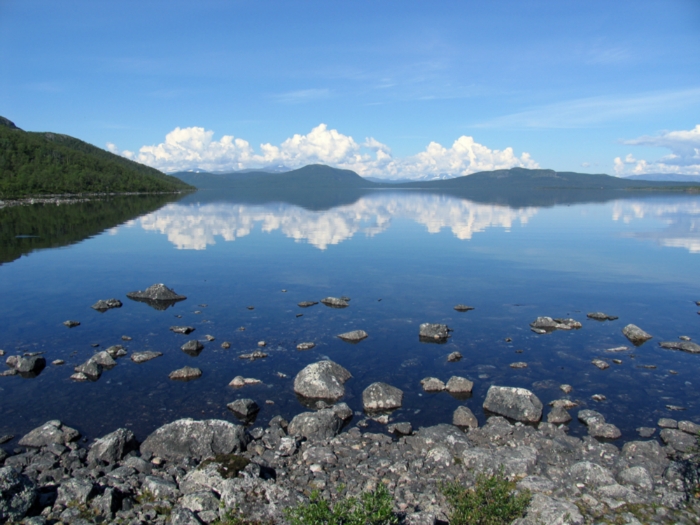 Озеро в Швеции, где ябыл недавно...