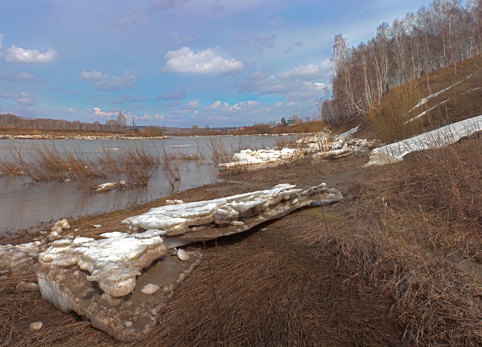 После ледохода