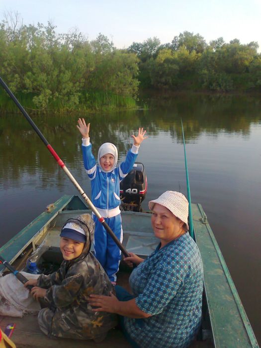 Лето 2012 на рыбалке с семьей