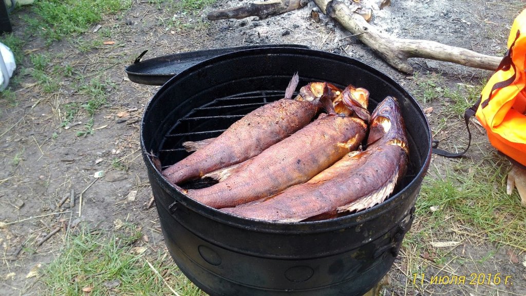 Копченный судачок, а уж когда под коньячек..))