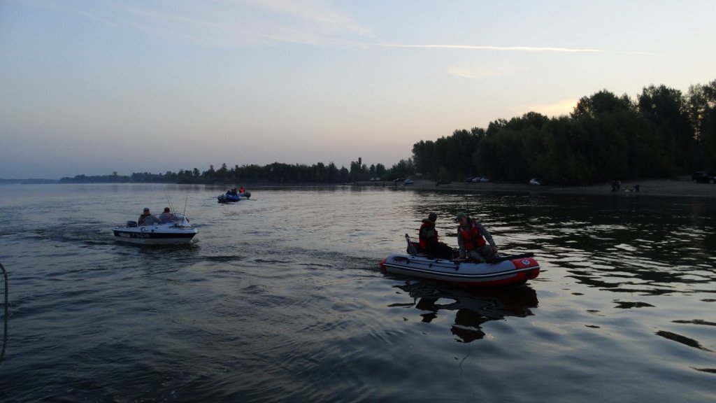 Немного фотографий с чемпионата НСО по спиннингу с лодок с первого тура