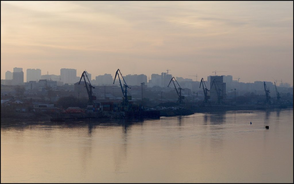 Новосибирск - портовый город.