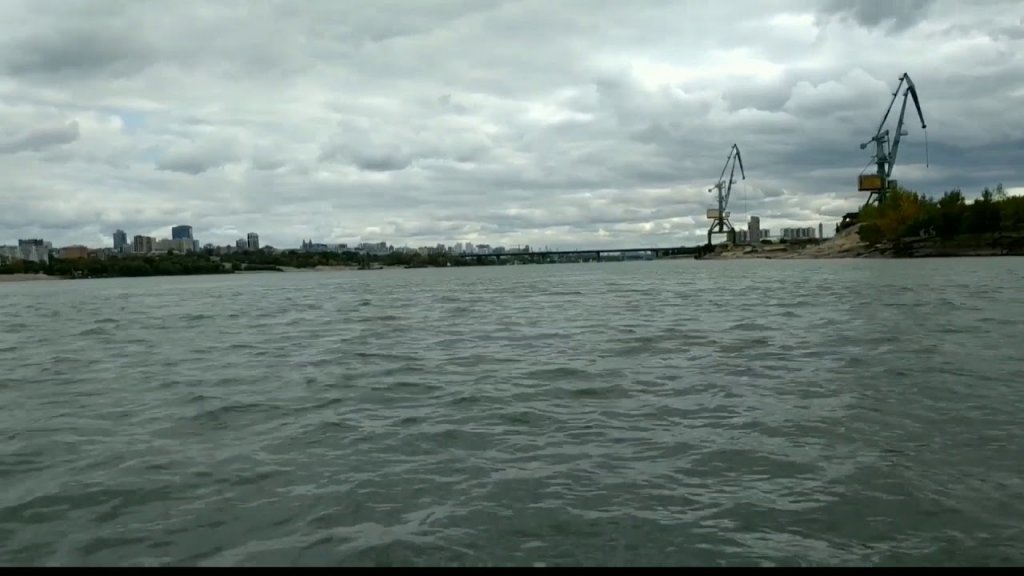 Для тех, кто не видел город с реки. Для тех, кто не видел город с реки.