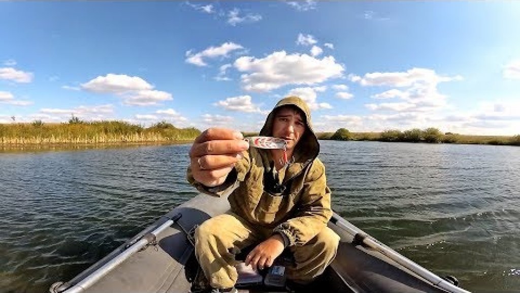 Рыбалка на щуку на озере, спиннинг осенью 2019