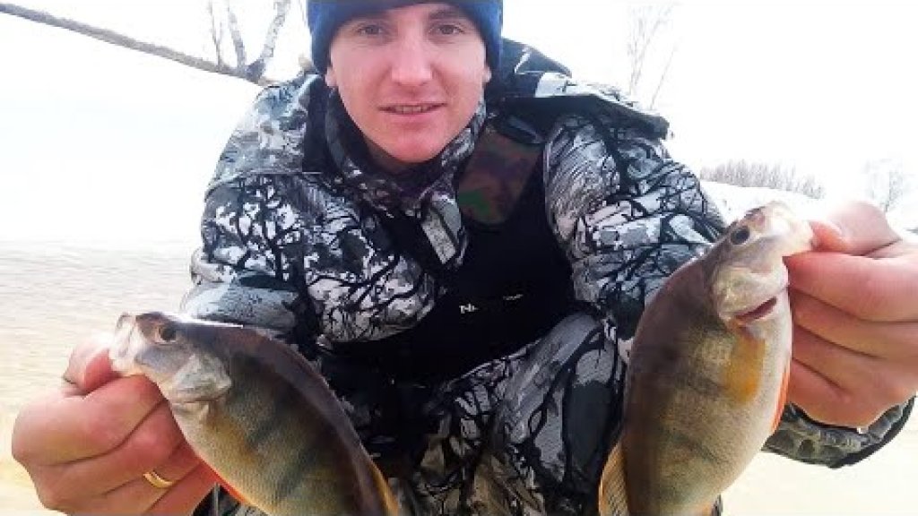 Весёлая рыбалка по последнему льду. Закрытие зимней рыбалки. Рыбалка в Сибири