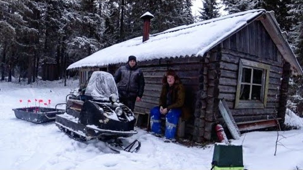 Поездка в лес на избу. Зимняя рыбалка