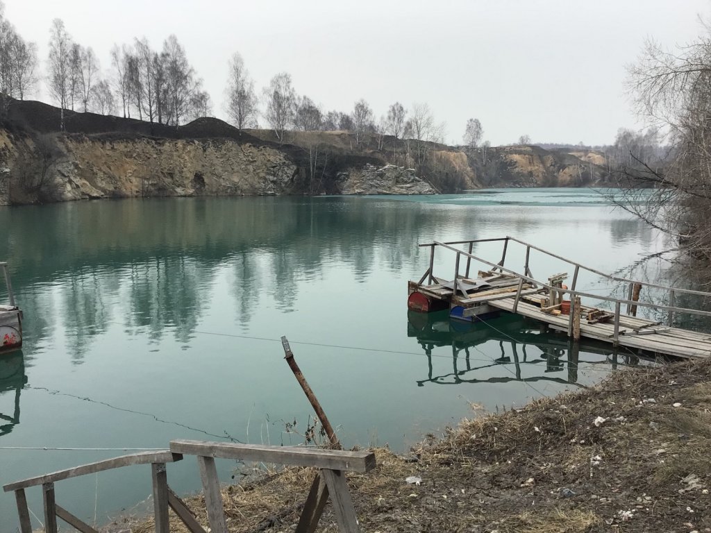 На «Изумрудном « водная гладь увеличивается.