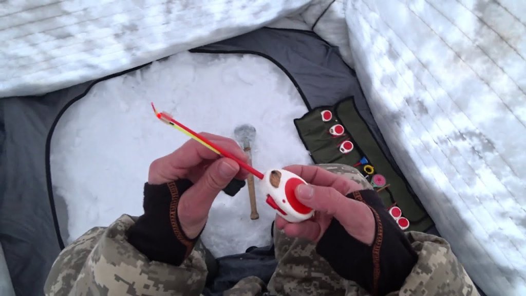 На что клюёт окунь в глухозимье?! На что клюёт окунь в глухозимье?!