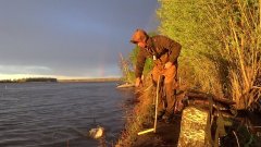 Это жесть! Руки трясутся, леска гудит, стынет кровь в жилах, один больше другого, вот это рыбалка