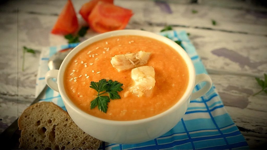Рыбный крем–суп с кунжутом