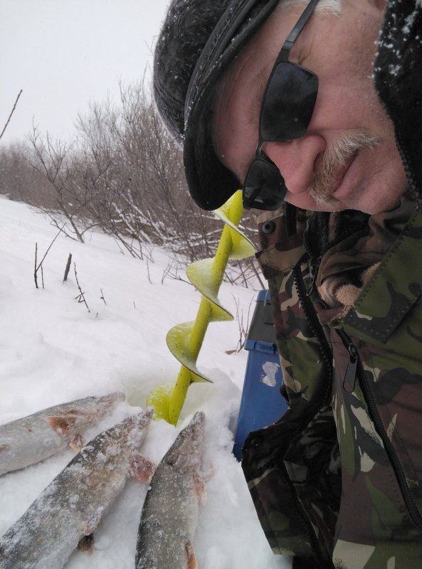 Меня видно? Тогда с Наступающим, Друзья!!