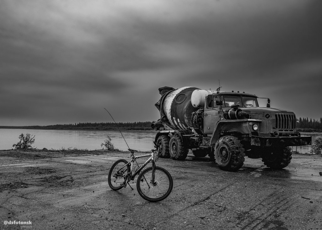 На старом причале.