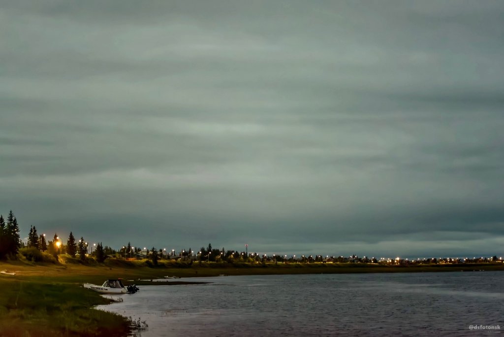 Время включённых фонарей.