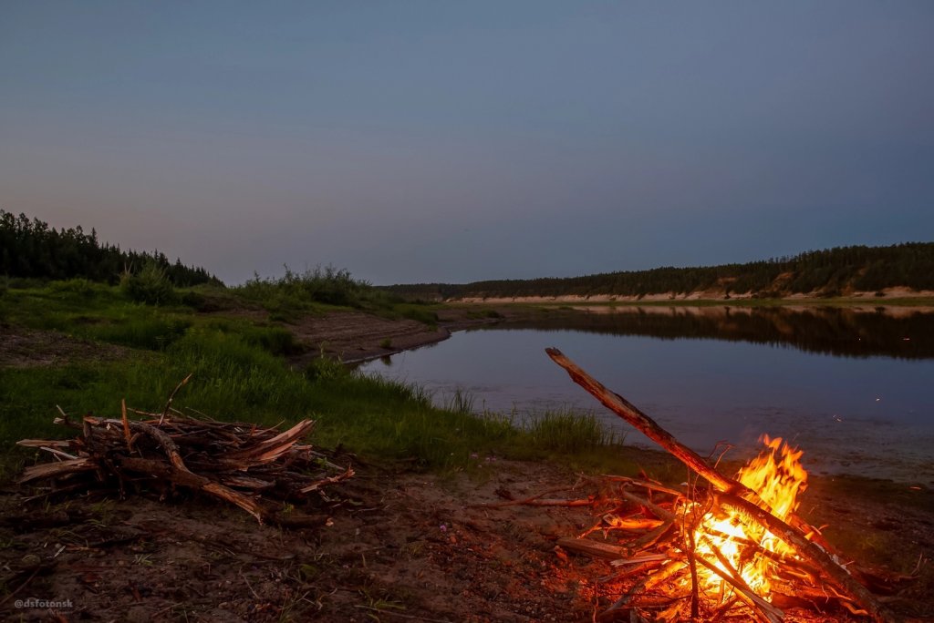 На вечернем берегу.