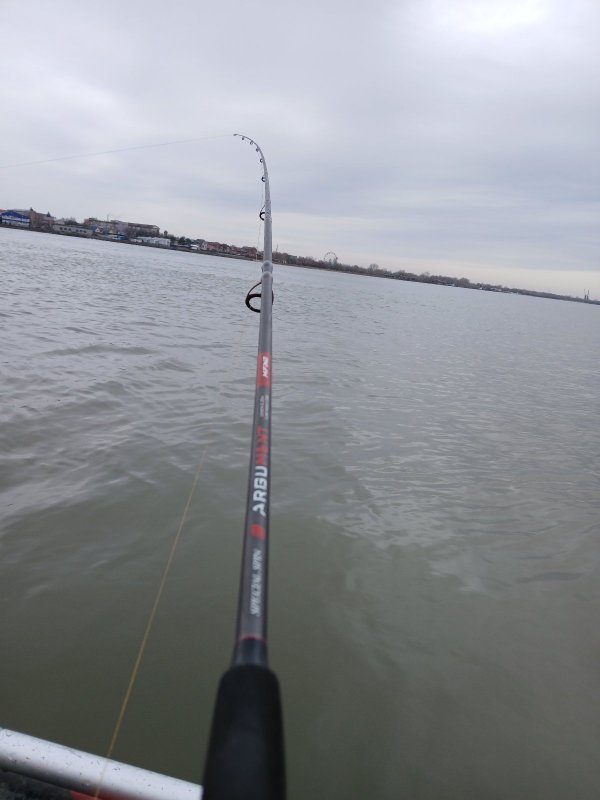 Камень закрытие