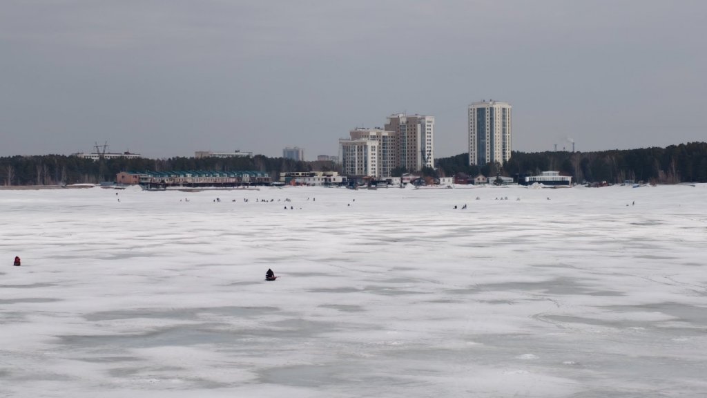 Воскресный Аванпорт, в 2 км от звезды ,справа от Таньваня замечено большое скопление окунятников.