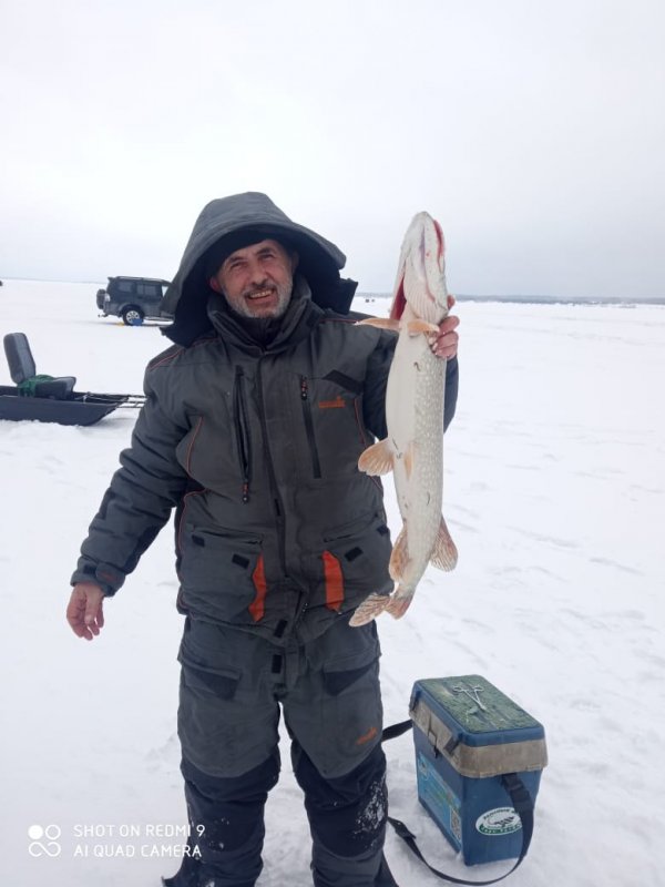 Не трофей, но тоже рыба.