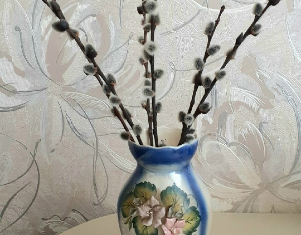 С Вербным рыбаки!