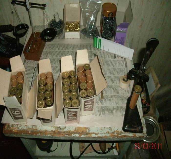 заряжаем патроны самостоятельно.