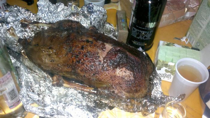 домашний гусь с яблоками и рисом под нашу башкирскую платиновую)