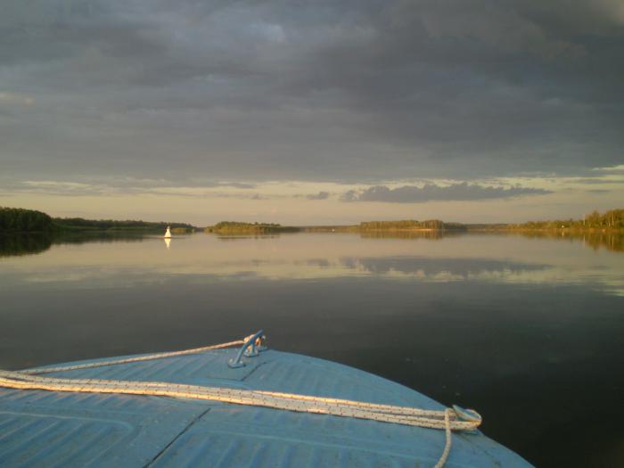 Возвращение домой.Небо в зеркале реки.Трехречье.