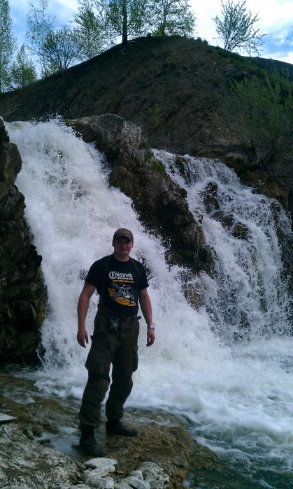 водопад 7 метров.....д.Белово НСО......90 км от Новосибирска