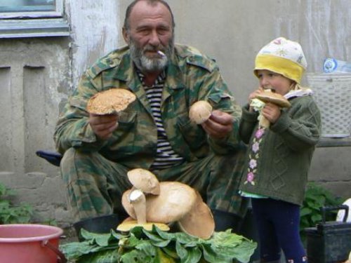 батя с дочей тихо поохотились.. 