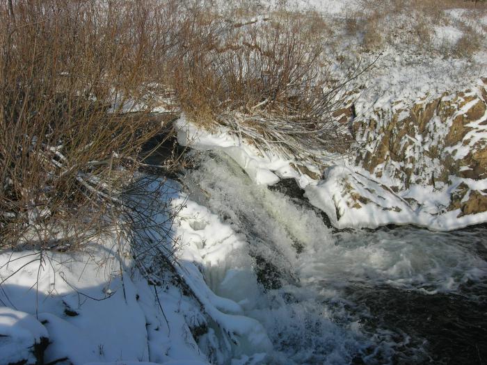 Тогучинский водопад.