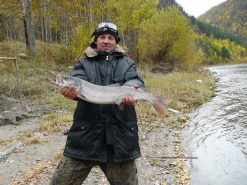 крайний трофей 2011