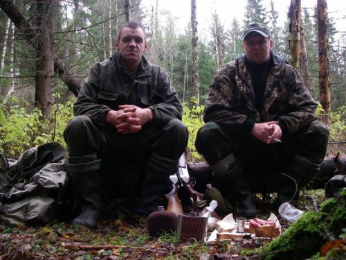 После охоты,перед домом.
