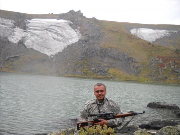 За спиной тающие ледники