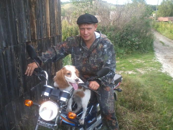 Нас двоих везет легко