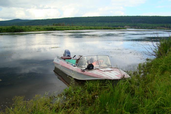 на ангаре
