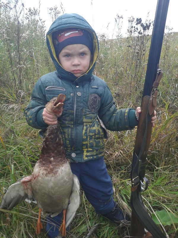 Первая охота внука Богдана- 4 года.