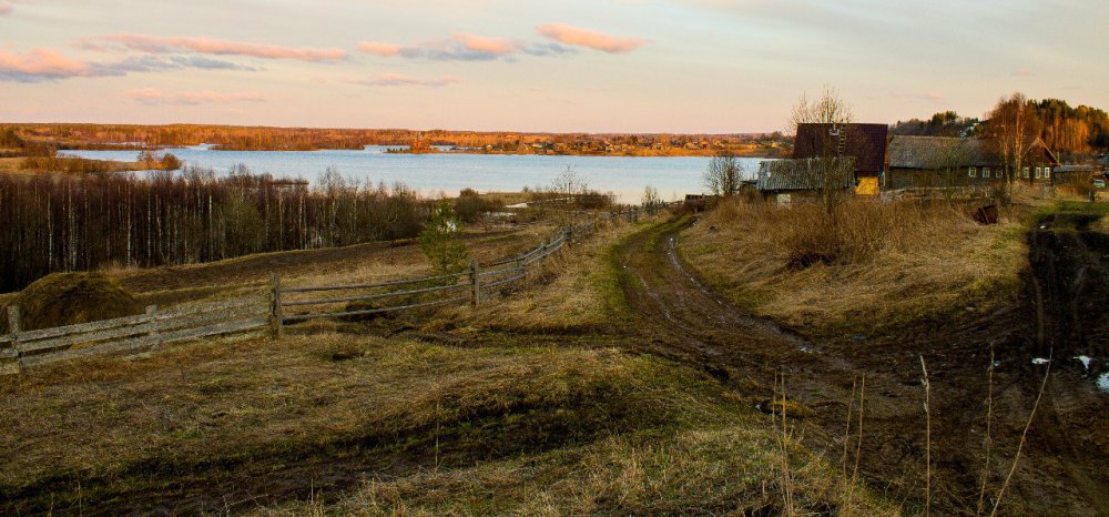 Край деревни.