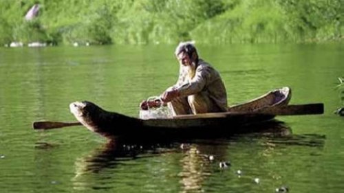 Пока река кормит! Рыбалка в Сибирских угодьях.