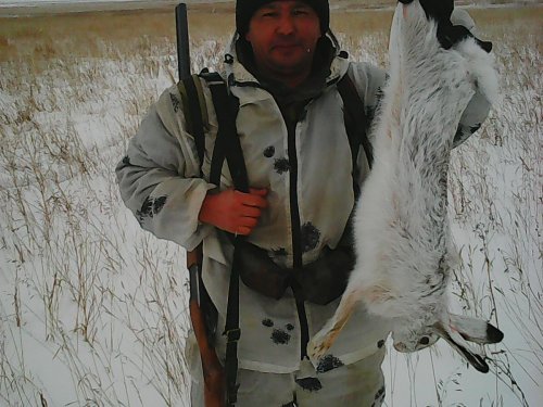 Третьего с лежки взяли.