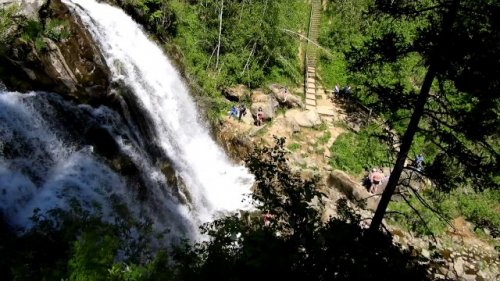 "Пещерка" Алтайский край  Водопад и база отдыха Пещерки - 2017.
