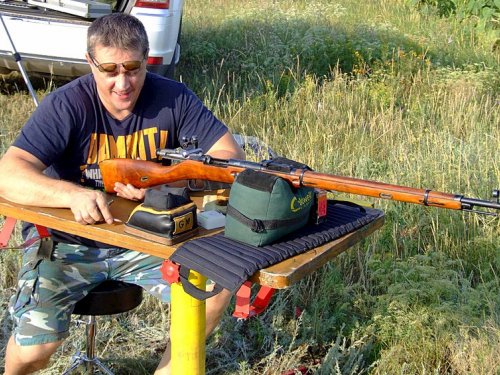 Челноков Сергей(П.Ф.,ганза) готовит рекорд из мосяни на1 220 метров