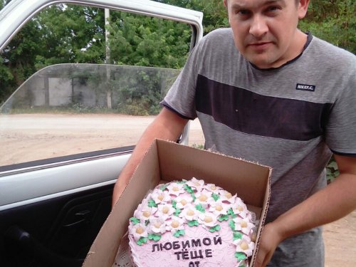 Сутки летней жизни доброго зятя))))