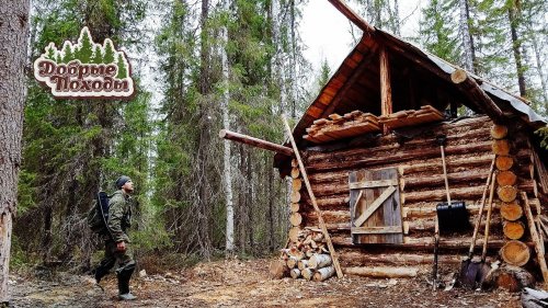Лесная изба. Одиночный поход. Пробую рыбачить.
