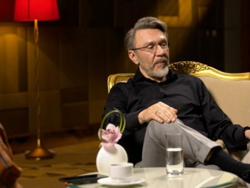 Шнуров похвастался, что добыл бобра и ранил медведя на Алтае