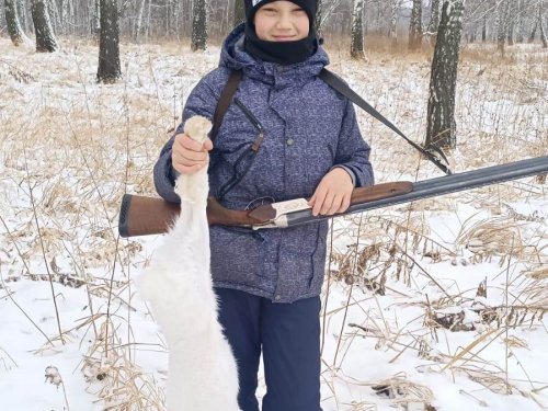 Первый заяц с сыном!