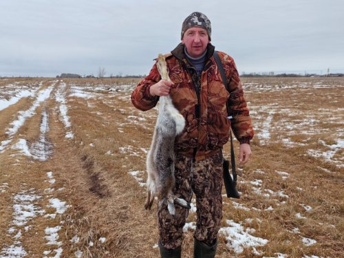 Открыл сезон по ушастым)